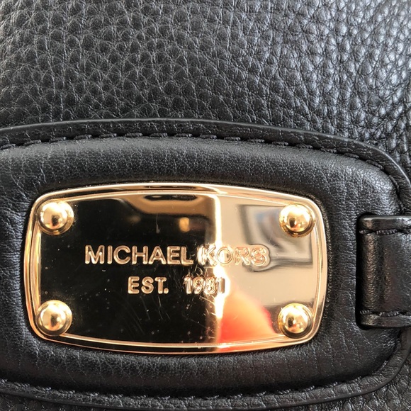 Michael Kors Large Tote Purse - Picture 7 of 8